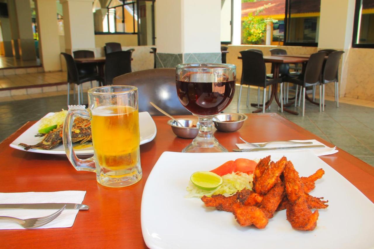 Hotel Gran Palmeiras Playa Chachalacas Екстериор снимка